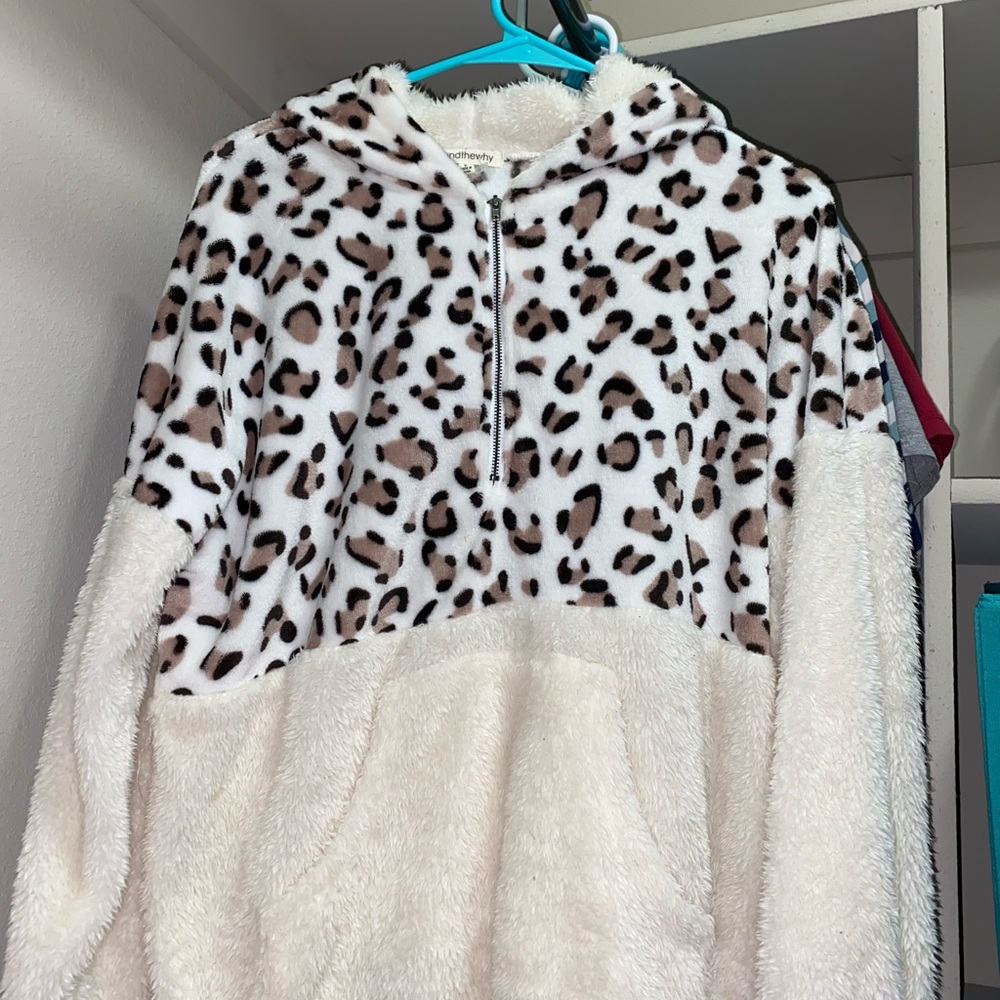 Sherpa pullover!!